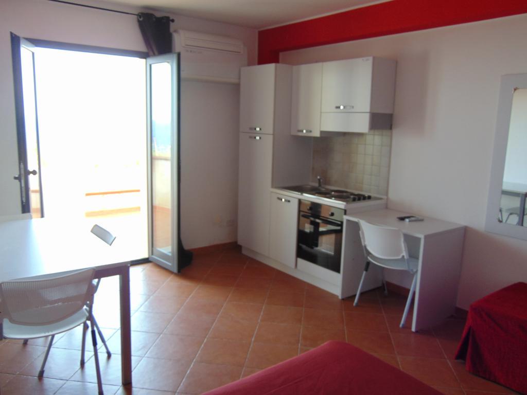 Tus'Hotel Apartments Tusa Exterior foto